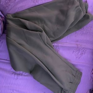 SHEIN XL green sweatpants